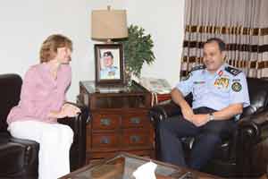 مدير الامن العام يلتقي السفيرين الفرنسي والتشيكي 