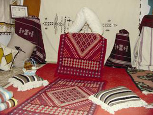 الاميرة دانا فراس تفتتح بازار ليالي عمان للتسوق  