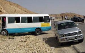 اصابة 7 اشخاص بتصادم في المفرق  