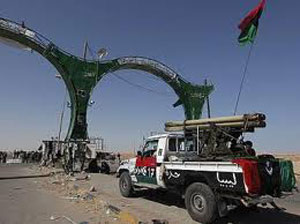 الصليب الاحمر يدخل سرت ويستنجد للخروج منها