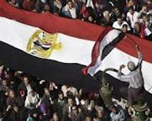 المجلس العسكري في مصر يقول انه سيعدل قانون الانتخابات