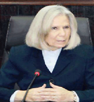 الاردن يتسلم جائزة درع الحكومة الالكترونية العربية للابداع التصميمي 