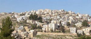 اجتماع لاهالي عيرا للانفصال عن بلدية السلط اجتماع لاهالي عيرا للانفصال عن بلدية السلط