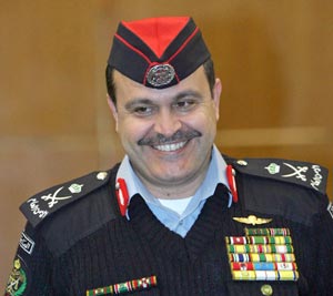 المجالي : حصر التواجد الامني بالفعاليات لا يجوز ان يكون على حساب المهمات الامنية الاخرى المجالي : حصر التواجد الامني بالفعاليات لا يجوز ان يكون على حساب المهمات الامنية الاخرى