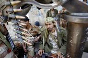 مقتل 16 في معركة وغارة جوية باليمن