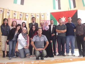 حملة تشرين تطلق فعالياتها بالطفيلة من خلال شباب كلنا الاردن