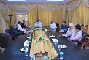 المستشار الثقافي العماني يزور جامعة جرش ويلتقي طلبة الجالية العمانية المستشار الثقافي العماني يزور جامعة جرش ويلتقي طلبة الجالية العمانية