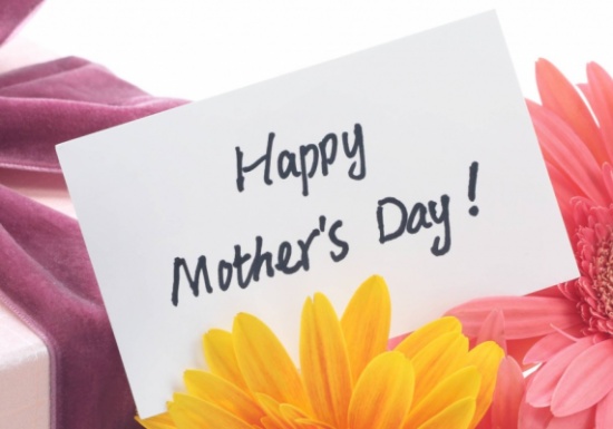 الافتاء الأردني : هذا هو حكم الإحتفال بما يسمى " عيد الأم "