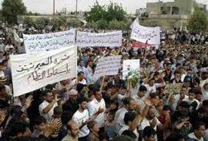 ثمانية قتلى على الاقل حصيلة القمع في سوريا 