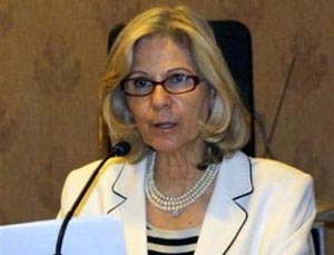 وزيرة السياحة تتفقد موقع عين غزال الأثري