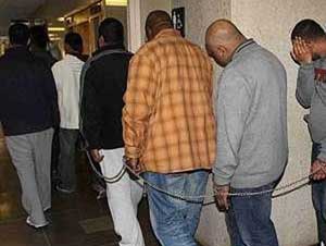 عرب بين الضحايا وبين المتورطين بأكبر عملية تزوير في التاريخ الأمريكي