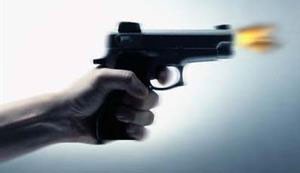  " مصر " عاكس الزوجة.. وشرع في قتل زوجها بعد   معاتبته  