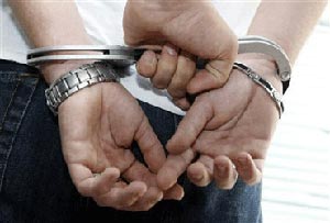الامن يقبض على خمسة اشخاص مصنفين خطيرين جدا