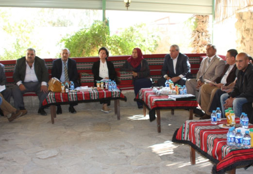 عناب تطلع على الواقع السياحي في عراق الأمير