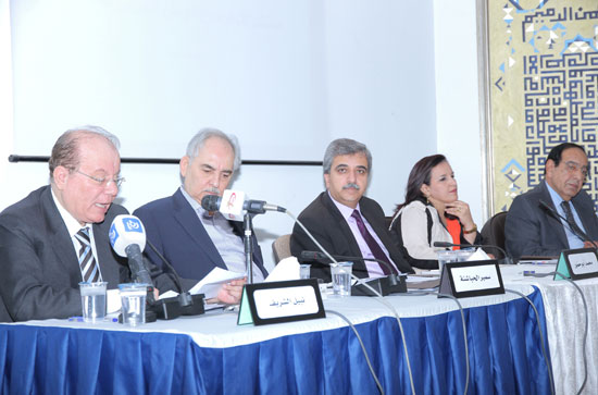 خبراء ومتخصصون: تشخيص الواقع العربي وتحليل معطياته مسؤولية النخب العربية