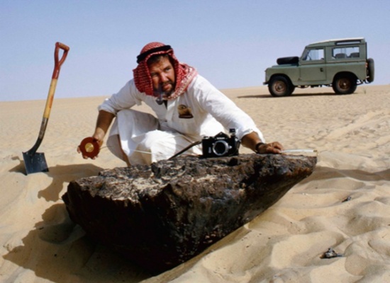 شركة سويسرية تصنع ساعة فاخرة من نيزك عُثر عليه منذ 153 عاماً بالسعودية