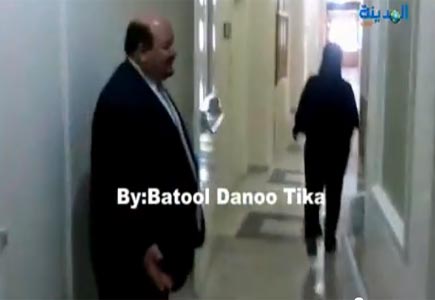 البراري يهرب من المدينة نيوز إلى مكتب مجاور ( فيديو ) البراري يهرب من المدينة نيوز إلى مكتب مجاور ( فيديو )
