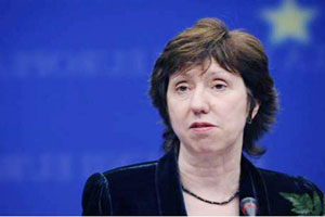 اشتون تنوى الدعوة لقمة بين عباس ونتنياهو  