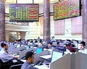2ر5 مليار جنيه خسائر البورصة‏ المصرية وارتباك في أسواق السلع  