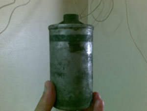 موظف ينتقم من زوجته الممرضة بالقاء قنبلة مسيلة للدموع بالمستشفى