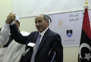 رئيس المجلس الانتقالي الليبي يزور مدينة سرت