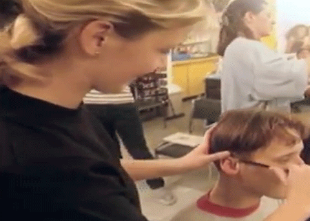 صالون الحلاقة