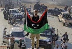 السيطرة على 90 بالمئة من سرت ومقاومة عنيفة لقوات القذافي 