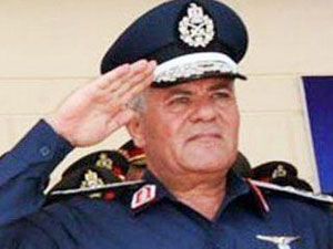 قائد سلاح الجو المصري يؤكد زيادة حجم القوات الجوية في سيناء