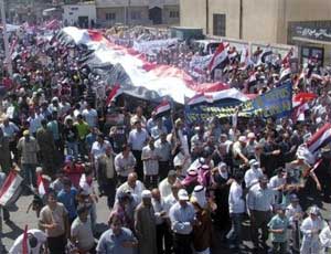 21 قتيلا بجمعة أحرار الجيش بسوريا 21 قتيلا بجمعة أحرار الجيش بسوريا