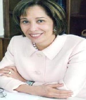 الأميرة بسمة توزع جاكيتات الشتاء على الطلبة المحتاجين في الفحيص  