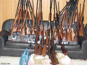 الجمارك تحبط محاولة تهريب أسلحة عبر سورية