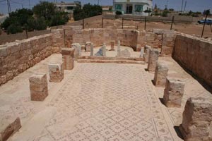 اثار المفرق تكتشف كنيستين من اقدم الكنائس  