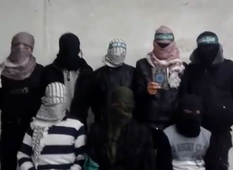 شريط من حماس وفتح والجهاد والشعبية يعلن بدء الانتفاضة الفلسطينية الثالثة ( فيديو ) شريط من حماس وفتح والجهاد والشعبية يعلن بدء الانتفاضة الفلسطينية الثالثة ( فيديو )