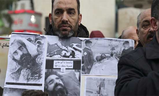 50 أسيرا فلسطينيا يبدأون الثلاثاء إضرابا مفتوحا عن الطعام تضامنا مع أبو هواش 50 أسيرا فلسطينيا يبدأون الثلاثاء إضرابا مفتوحا عن الطعام تضامنا مع أبو هواش