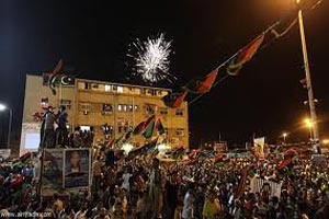 رئيس المجلس الانتقالي يعلن تحرير ليبيا الخميس أو الجمعة رئيس المجلس الانتقالي يعلن تحرير ليبيا الخميس أو الجمعة