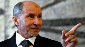 المجلس الانتقالي الليبي يطالب " الناتو" بتمديد مهمته حتى نهاية العام  