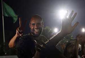 المحكمة الدولية تفاوض سيف الاسلام على تسليم نفسه