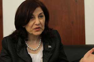 مستشارة الاسد بثينة شعبان تخشى أن يقتلها الحماصنة 