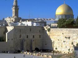 جمعية حماية القدس تكرم رؤساءها السابقين جمعية حماية القدس تكرم رؤساءها السابقين