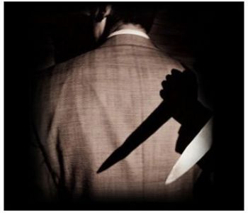 السجن 15 عاما لمتهم "جز" عنق شقيقه بـ"خنجر" السجن 15 عاما لمتهم "جز" عنق شقيقه بـ"خنجر"
