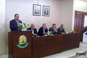 يوم وظيفي للباحثين عن عمل في شرق عمان يوم وظيفي للباحثين عن عمل في شرق عمان