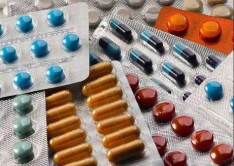 تحويل 5 صيدليات للنائب العام تحويل 5 صيدليات للنائب العام