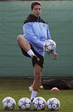 نصري يغيب عن لقائي فرنسا الوديين امام أمريكا وبلجيكا