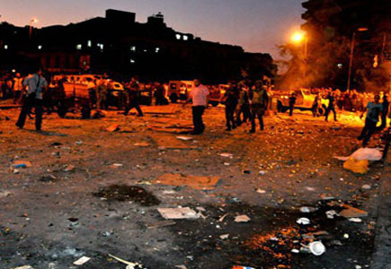 مدعي عام الجنايات يوقف 17 شخصا على خلفية مشاجرة جماعية بين 40 شخصاً مدعي عام الجنايات يوقف 17 شخصا على خلفية مشاجرة جماعية بين 40 شخصاً