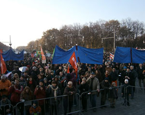 آلاف الألمان يتظاهرون ضد الرأسمالية    