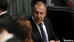 روسيا تعارض تعليق الجامعة العربية عضوية سورية ولا ترى جديدا في تقرير نووي ايران