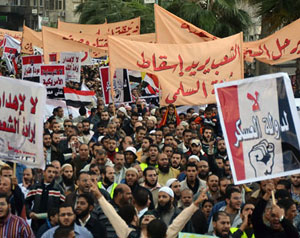 شرف يحاور رافضي وثيقة السلمي