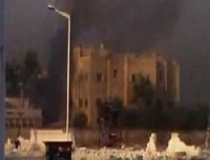  قذائف صاروخية تصيب مبنى حزب البعث السوري الحاكم في دمشق