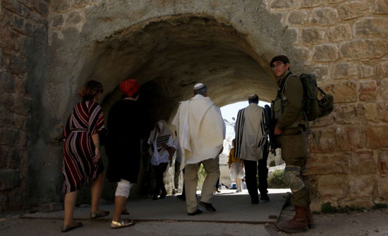 الخارجية الفلسطينية تطالب بموقف دولي عاجل لوقف الحفريات بالقدس