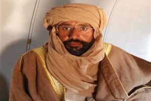 الصليب الاحمر يطلب زيارة سيف الاسلام القذافي في السجن